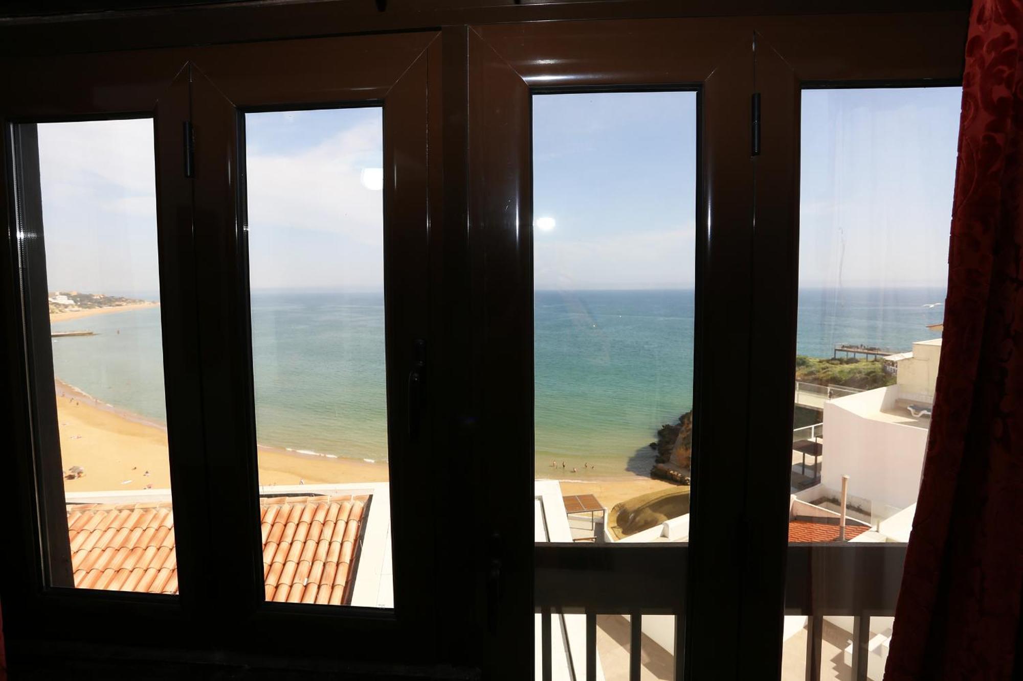 V - Seacliff Albufeira Daire Oda fotoğraf